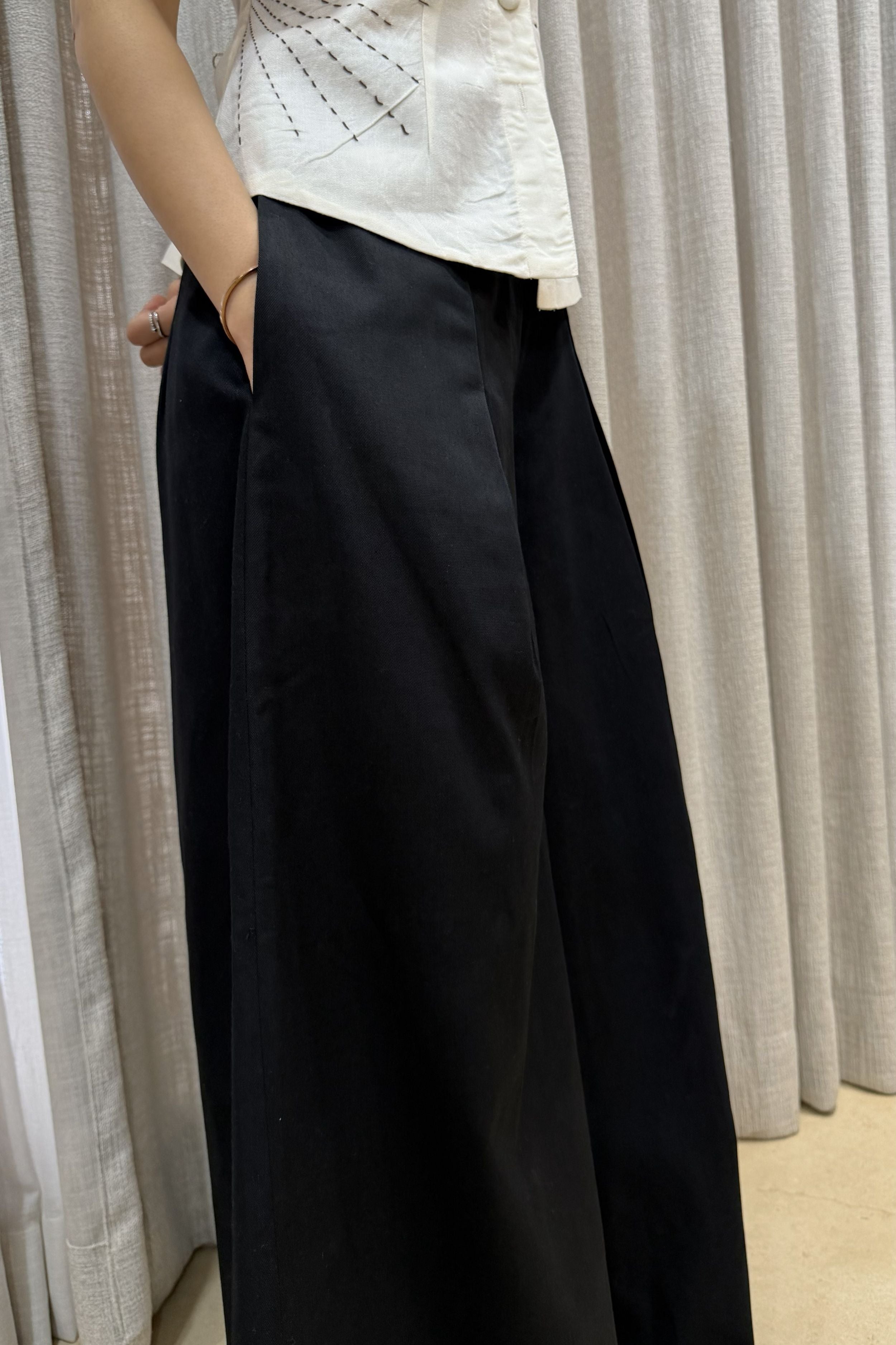 Onyx Tailored Pants