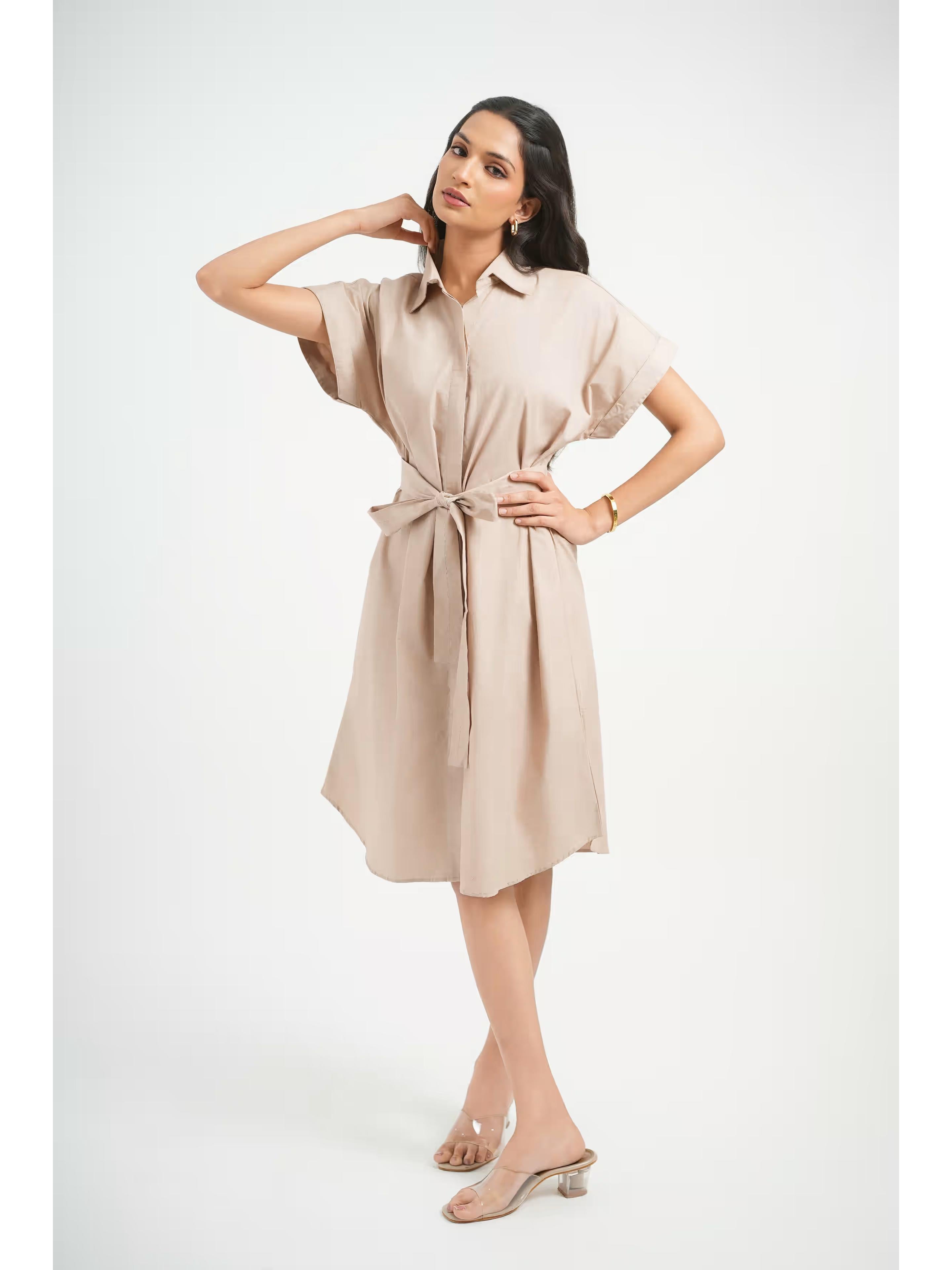 Almonday Dress