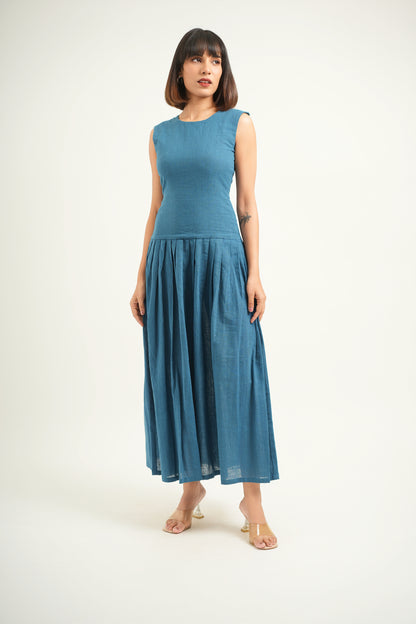 Waistline Glow Dress